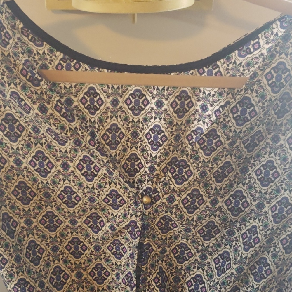 Romper - Picture 2 of 4